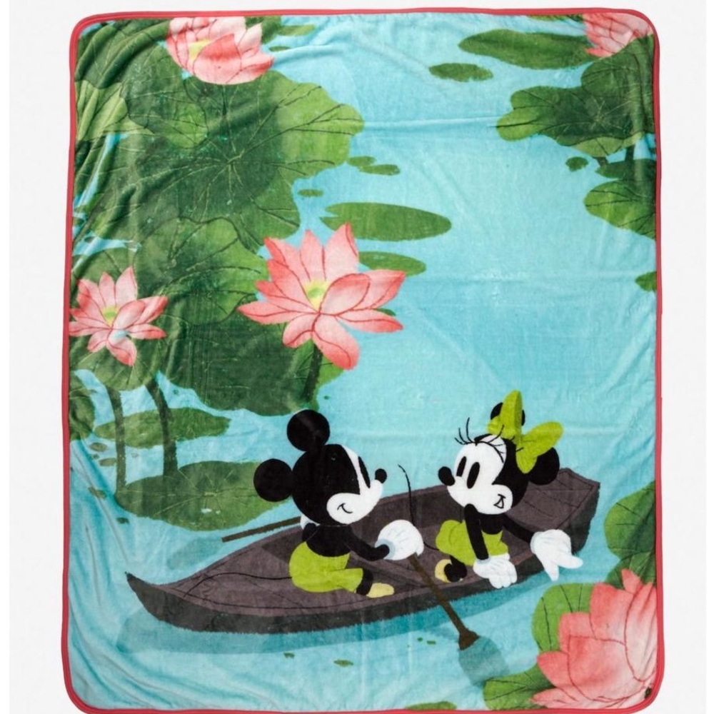 Disney Mickey & Minnie Lily Pond Throw blanket
